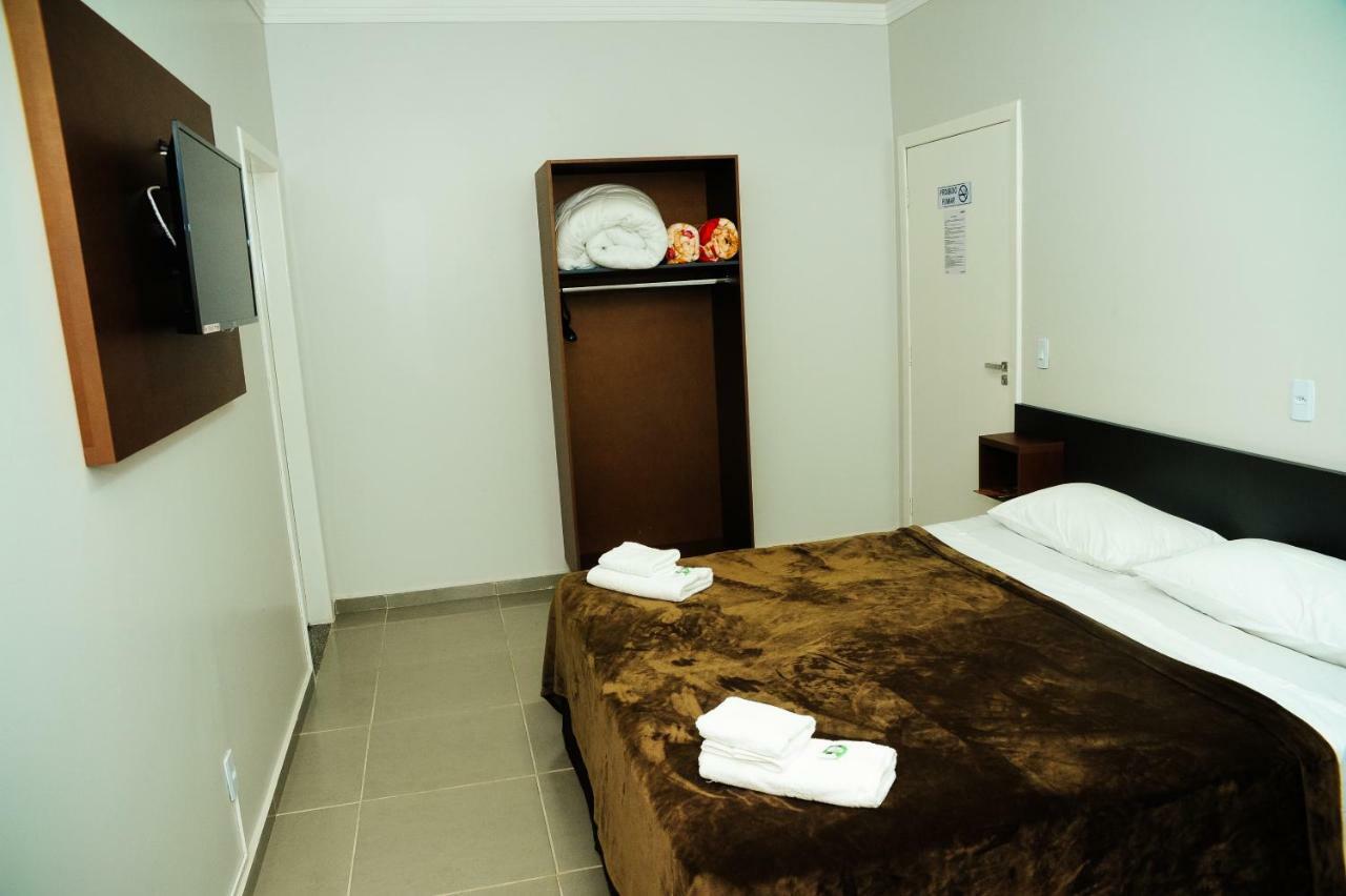 London Executive Hotel Cafelandia  Buitenkant foto