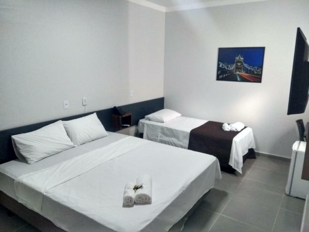 London Executive Hotel Cafelandia  Buitenkant foto